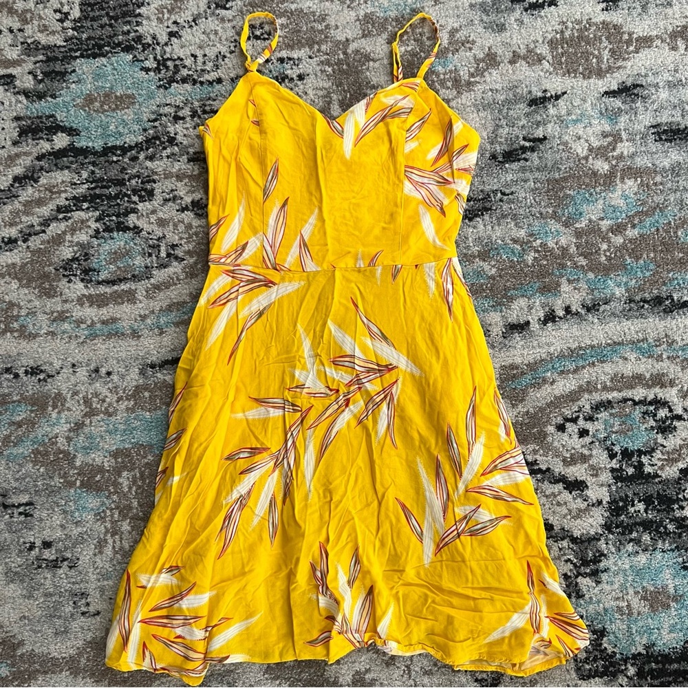 🌸 3/$30 Apt. 9 Yellow Floral Tropical Spaghetti Strap Dress